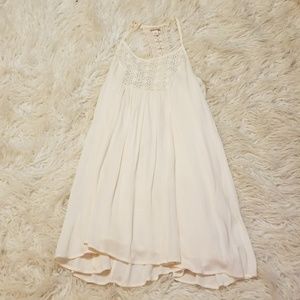 Flowy cream dress